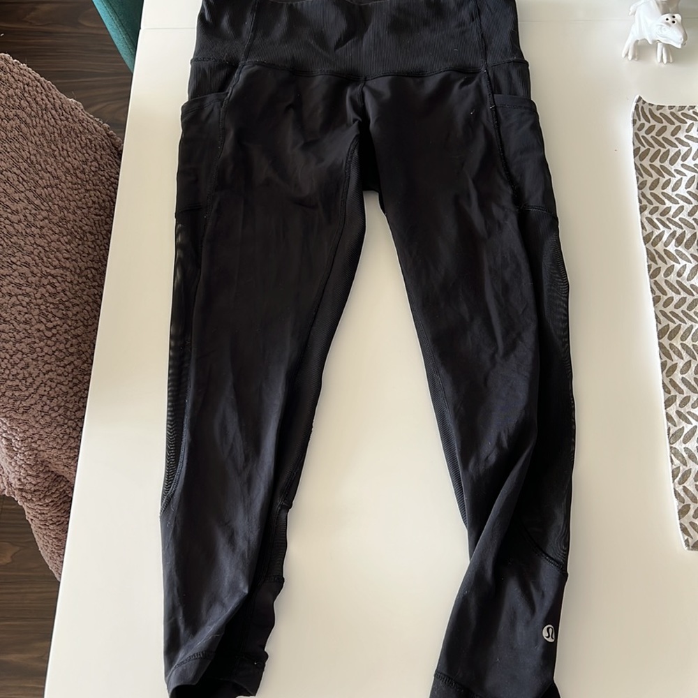 Lululemon athletica black leggings size 8